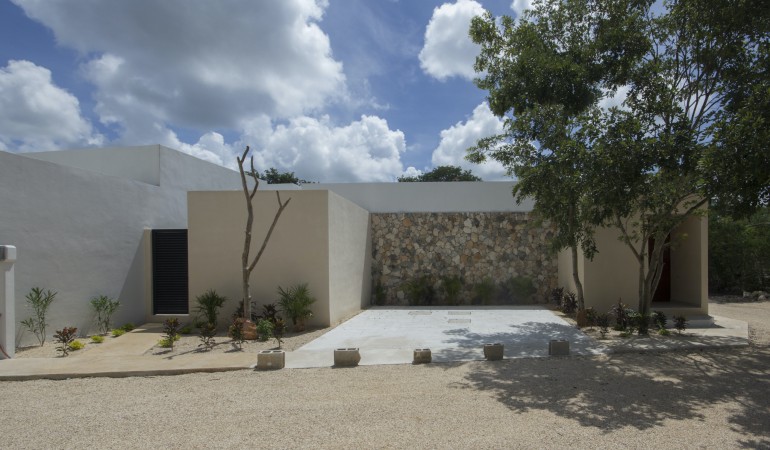 CASA EN VENTA EN CHOLUL